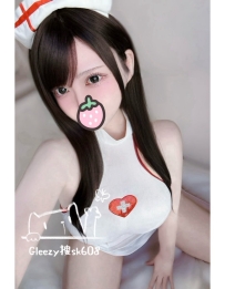 大阪 #編號803 巨乳奶香超犯規，前凸後翹曲線感滿滿，個性敢玩又大方