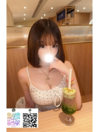 【大阪】爆乳清純妹，E奶又大又彈完全遮不住