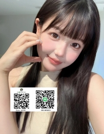 とっても可愛い女の子、超オススメです。 優しい性格と可愛い桃尻、世界一です！