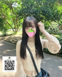 葵（あおい） 155cm Cカップ 46kg 20歳  甘くてキュートな小悪魔系美少女♡