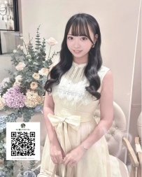 💕ちっちゃくて可愛いロリ系美少女👧💗  しかも無毛の白虎ちゃん✨